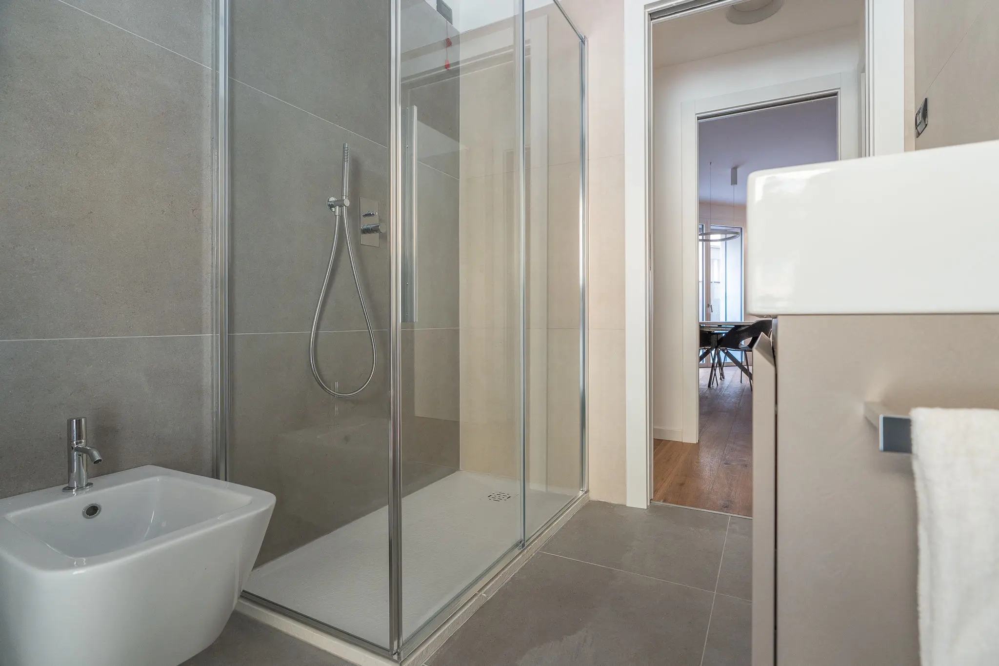 home-staging-arredato-nuova-costruzione-con-monika-nieszkowiecka